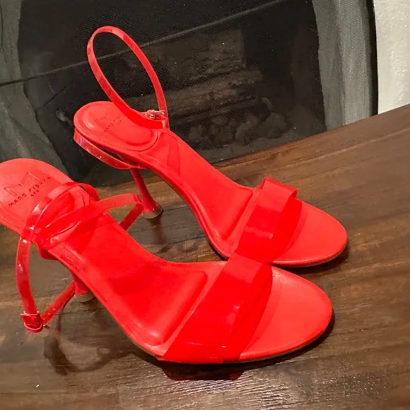 Marc Fisher Red Calisty Strappy Heeled Sandal Open Toe Size 7 - Picture 4 of 9